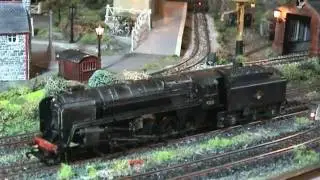 YouChoos Hornby 9F DCC sound, lights, smoke, crew, detailing, weathering