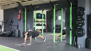 Plank Crossed Legs Hip Dips | Core & Oblique Strength | KEBKO Personal Training Amsterdam Noord