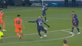 Segundo golazo de Neymar vs Istanbul BB. PSG vs Istanbul BB. Champions League