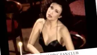 Ayşegül Aldinç Gözlerin Su Yeşili / Mavi Çaydanlık