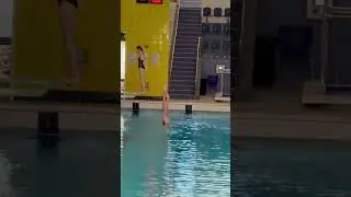Putting the work in 👏🏼 #7yearold #divingboards #divingpool #dowhatyoulove #pool #brave #justdoit