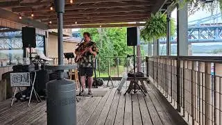 Silver Sky Johnny (July-19-2025) Singing: Sweet Caroline by Neil Diamond