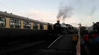 7029 'clun castle on light engine move to the engine shed tyseley locomotive works open day 29/10/17