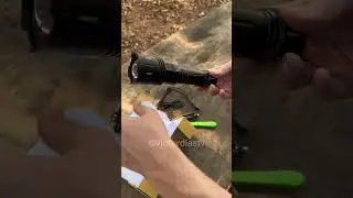 Essa &eacute; a mini lanterna LASER mais poderosa do MUNDO 🤯😱