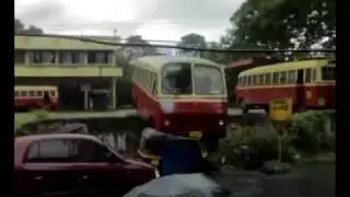 Accident Pala Kottayam Kerala Ksrtc Auto Palakkaran.mp4 ....