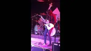 GIA  G   -  PLAYING  THE  CHASE   AT  BREAKAWAY  JUNE 22ND 2019