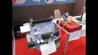 Giant Model Microcontroller Starter Kit - Maker Faire Rome 2013