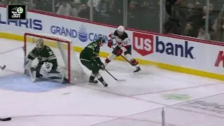 Dawson Mercer scores a goal against the Minnesota Wild