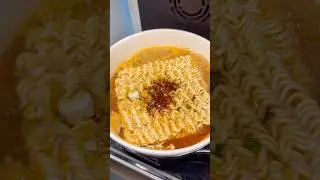 Korean Convenience Store 🍜 #SESAME #Ramen