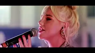 Tessa Kersten with The Unplugged Experience - Dream on