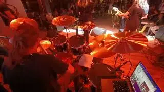 MAGIC DRUMMER.