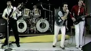 Tonight Be Insane 1984 Live Count Viglione, Chris Sanzo guitar, Jeff Ayres bass,Jeff Hill drums