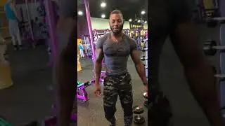 Planet Fitness | Elevated Leg/Arms SuperSet #Exercise