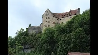 Замки Баварии. Окрестности крепости Рабенштайн (Burg Rabenstein). Франконская Швейцария.