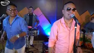 Manu Martínez - No hay cama pa tanta gente
