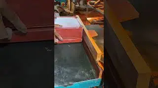 Satisfying Woodworking: Precision Edge Trimming on a Rosewood Box!