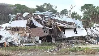 Tornádó csap le a törökországi Antalyára, kiterjedt károkat okoz