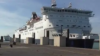 P&O Ferries and DFDS Seaways at Calais ferry port