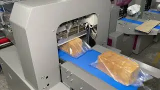 Bread Vacuum packing machine flow packaging machine