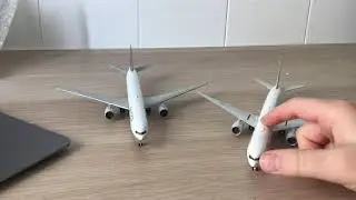 B777-300 Gemini Jets vs Phoenix Models comparison