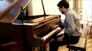 Tarso Ramos interpreta 