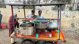 60 RS 😍 Pakistan's Traditional Street Food PUNJABI BREAKFAST | Taste of Pakistani DESI NASHTA