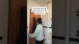 Pulling the fake  tampon prank on my boyfriend ( Much love❤