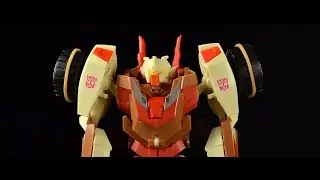 Transformers Collectors' Club Chromedome Review