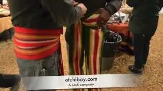 How to tie a sash