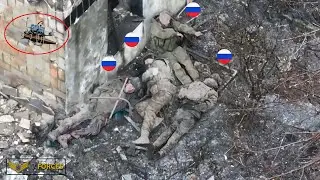 Ukrainian drones are brutally eliminating Russian troops one by one surrounded on both sides