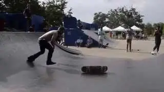 Osta Skate Shop GO SKATEBOARDING DAY!