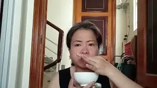 Mukbang gỏi cuốn chả c&aacute; th&aacute;c l&aacute;c chi&ecirc;n b&eacute;o ngậy