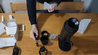 Lagom P64 box open and protect potafilter grip with shrinkable tube