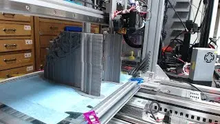 maker workshop/3d printing live/dinosaur/neck