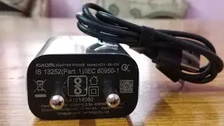 Mi Fast Charger + USB Cable Unboxing