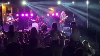 Rachelle Rae LIVE Performance Sample Sugar We're Going Down