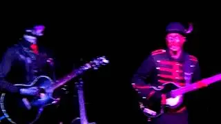 Steam Powered Giraffe - Hatch Fever