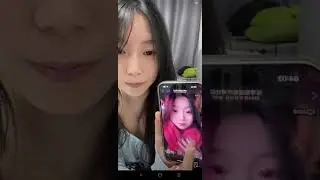 美女直播闪现，观众目不转睛