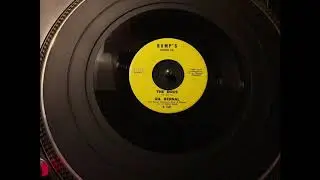Gil Bernal with Bumps Blackwell Orch & Chorus - The Dogs (Bump's Record Co)
