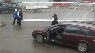 Raikku laittaa Fixuksen solmuun