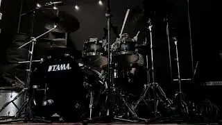 Crashd&iuml;et - Riot In Everyone (Drumcover)