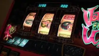 HD - Vamp It Up Fruit Machine