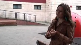 Itziar Ituñok bere dantza klaseetara gonbidatu gaitu