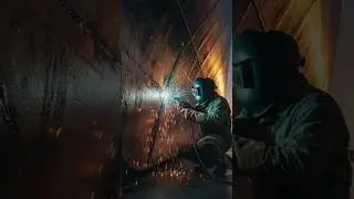 Sparks Under a Giant Ship #WeldingLife#EpicSparks#ShipyardLife#MetalworkSkills#Shorts #Welding#Weldz
