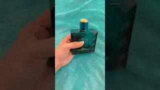 Perfume 😍 #versace #perfume #smellgood #foryou #shortvideo #reels