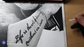 How to draw a gradient text on jumper. Self portrait drawing using one pencil. The last lesson...✍