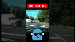 how accidents caused | car collision at junction #safetyfirstlife #driving #hse