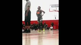 DeZhon D2 Hall  shows out at Made hoops