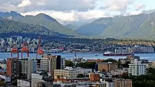 Commercial Giants in Vancouver Harbour 🚢 | Aqualeader & Evening Panorama toward 2nd Narrows