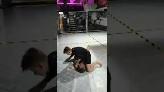 Flow drill .  Armbars and finished with choke . Grappling.  Fight Factory . Heywood
